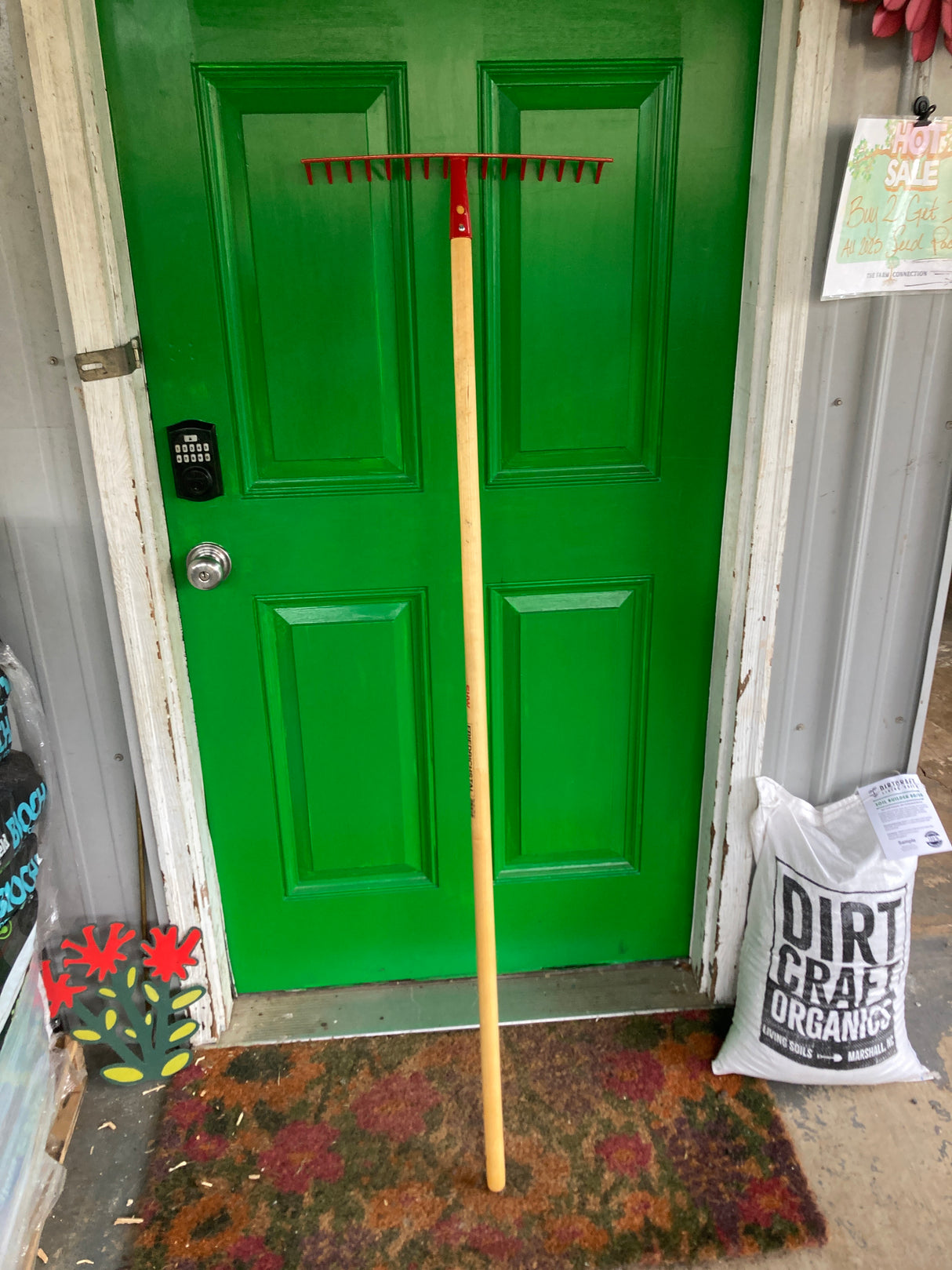 SHW Garden Rake