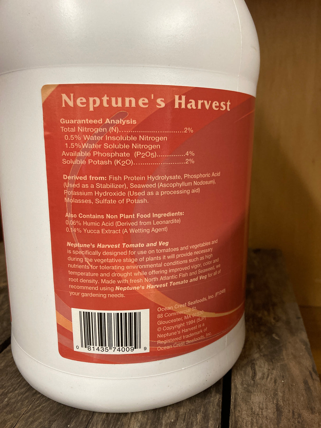 Neptune's Harvest Tomato & Veg 2-4-2 organic liquid fertilizer for tomatoes, vegetables, and herbs in garden beds and containers